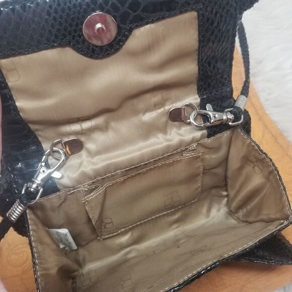 Blingy Black Wristlet - Picture 12 of 12